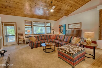 005_Living Room