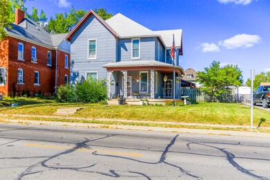 733 W Rollins St, Moberly, MO 65270 - photo 2