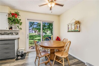 117 SW 21st St, Oak Grove, MO 64075 - photo 7