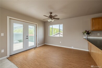 685 S Larch Ave, East Wenatchee, WA 98802 - photo 5