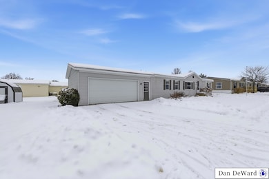 7426 Pinto Dr SE, Caledonia, MI 49316 - photo 2