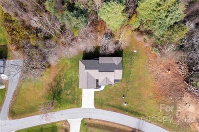 202 Hidden Knoll Dr, Hendersonville, NC 28792 - photo 5