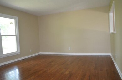 113 Old Danville Rd, Harrodsburg, KY 40330 - photo 7