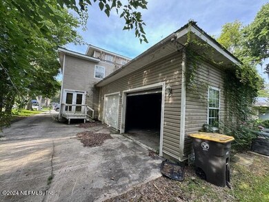 5147 Birkenhead Rd, Jacksonville, FL 32210 - photo 6