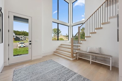 713 Ensconced Way, Chaska, MN 55318 - photo 2