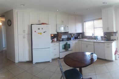 Kitchen 4