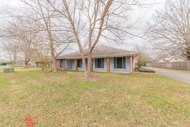 203DecaturLn-6