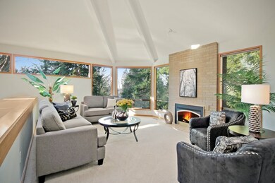 4820 W Mercer Way, Mercer Island, WA 98040 - photo 4