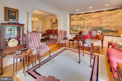 8305 Turnberry Ct, Potomac, MD 20854 - photo 4