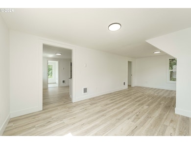 4003 Pacific Way, Longview, WA 98632 - photo 7