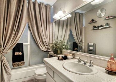 Downstairs guest bathroom