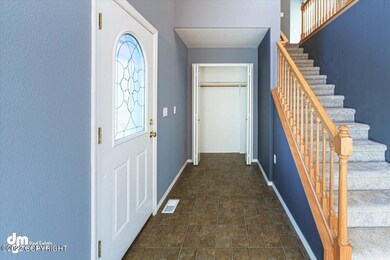 04-Entry SM_DMD_0974-HDR