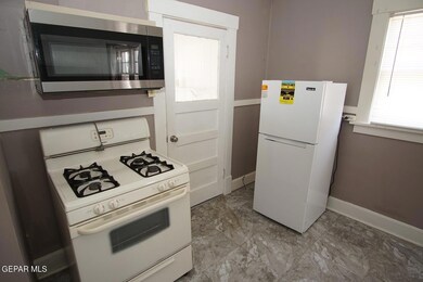 2731 Aurora Ave, El Paso, TX 79930 - photo 7