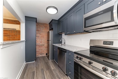 1757 S Hawthorne Rd, Winston Salem, NC 27103 - photo 7