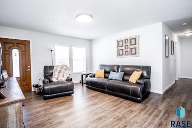 3601 S Holbrook Ave, Sioux Falls, SD 57106 - photo 3