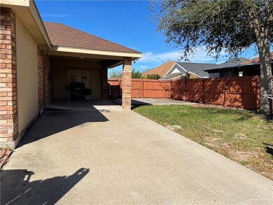 3248 Campanario Cir, Edinburg, TX 78539 - photo 3