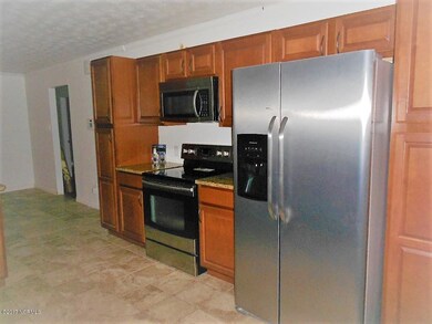 306 Forest Grove Ave, Jacksonville, NC 28540 - photo 4