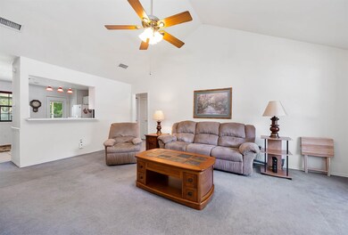 2802 Dove Tree Dr, Alvin, TX 77511 - photo 4