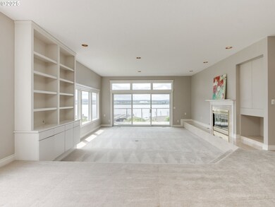Living Room/Dining Room