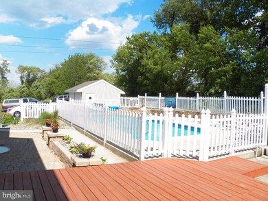 4758 Shimerville Rd, Emmaus, PA 18049 - photo 3