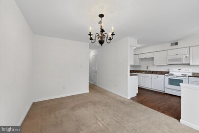 414 Devon Ct unit 481, Downingtown, PA 19335 - photo 6