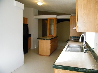 21140 Arid Ave, Bend, OR 97701 - photo 4