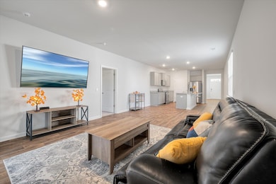 this Glenwood plan is just 3 yrs young