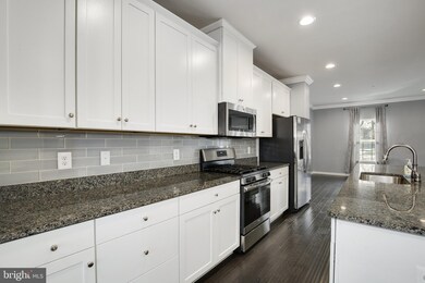 1605 Regent Manor Ct, Silver Spring, MD 20904 - photo 7
