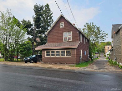 709 N 3rd St, Ishpeming, MI 49849 - photo 4