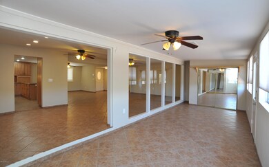 Bonus Room (2)