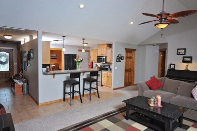 Living room 3