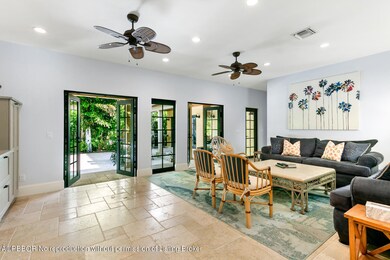 Family Room_web