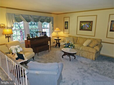 21 Winding Way W, Morrisville, PA 19067 - photo 3
