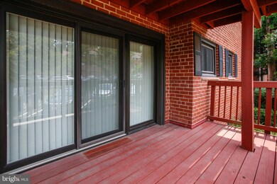 207 Skyhill Rd unit 6, Alexandria, VA 22314 - photo 4