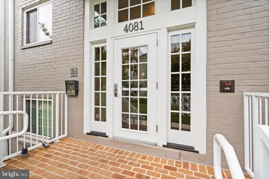 4081 S Four Mile Run Dr unit 304, Arlington, VA 22204 - photo 2