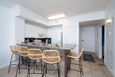 kitchen bar 2