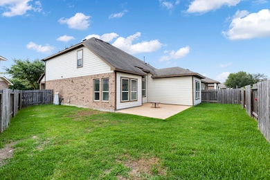 31031 Sundance Woods Ct, Spring, TX 77386 - photo 6