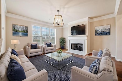 Livingroom with fireplace