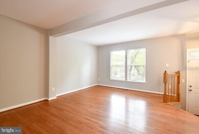 4030 Mammoth Cave Loop, Dumfries, VA 22025 - photo 6