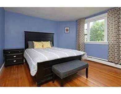 82 Munroe St unit 10, Somerville, MA 02143 - photo 4
