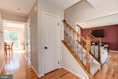 6218 Derby Dr, Frederick, MD 21703 - photo 4