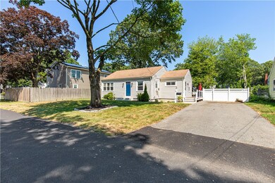 138 Becker Ave, Riverside, RI 02915 - photo 4