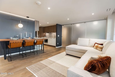 lodge_268_interior_living_c
