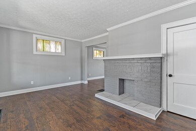 747 Hanford St, Columbus, OH 43206 - photo 2