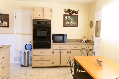 3801 Windsor Dr, Farmington, NM 87402 - photo 7