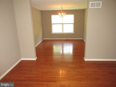 132 W Flagstone Dr, Newark, DE 19702 - photo 7