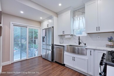 24 Amelia Ct, Staten Island, NY 10310 - photo 3