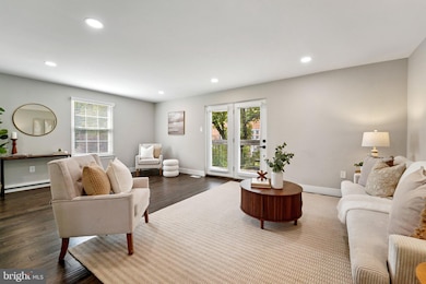 1114 Moderno Ct, Crofton, MD 21114 - photo 5