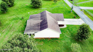 326 Tucker Rd, Seymour, TN 37865 - photo 5