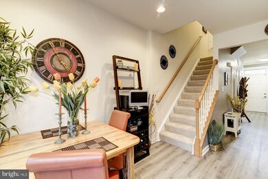 13127 Park Crescent Cir, Herndon, VA 20171 - photo 6